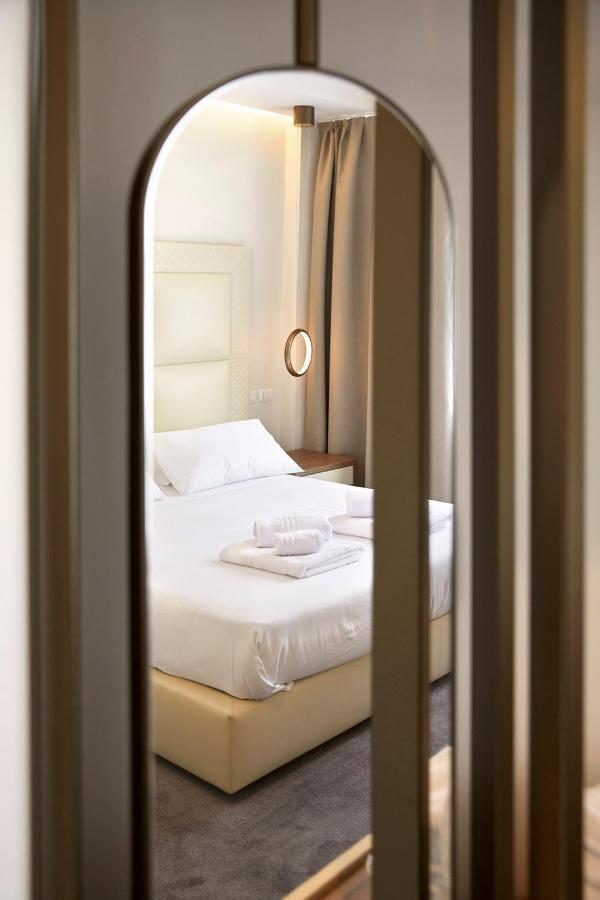 Prestige Boutique Aparthotel -Piazza Duomo Milano Eksteriør bilde
